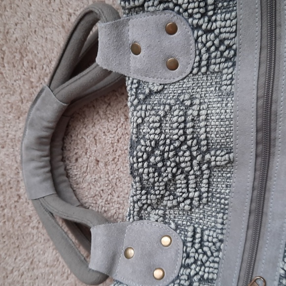 Lovestitch Sequoia embellished weekender bag - Picture 4 of 11